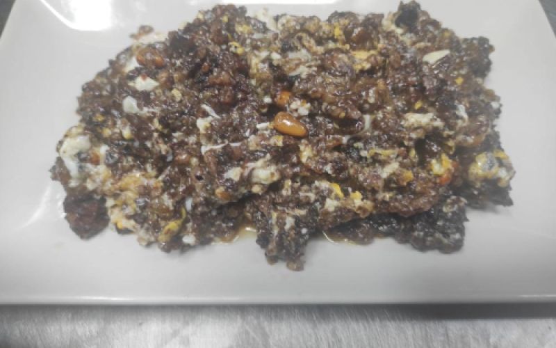 Revuelto de morcilla