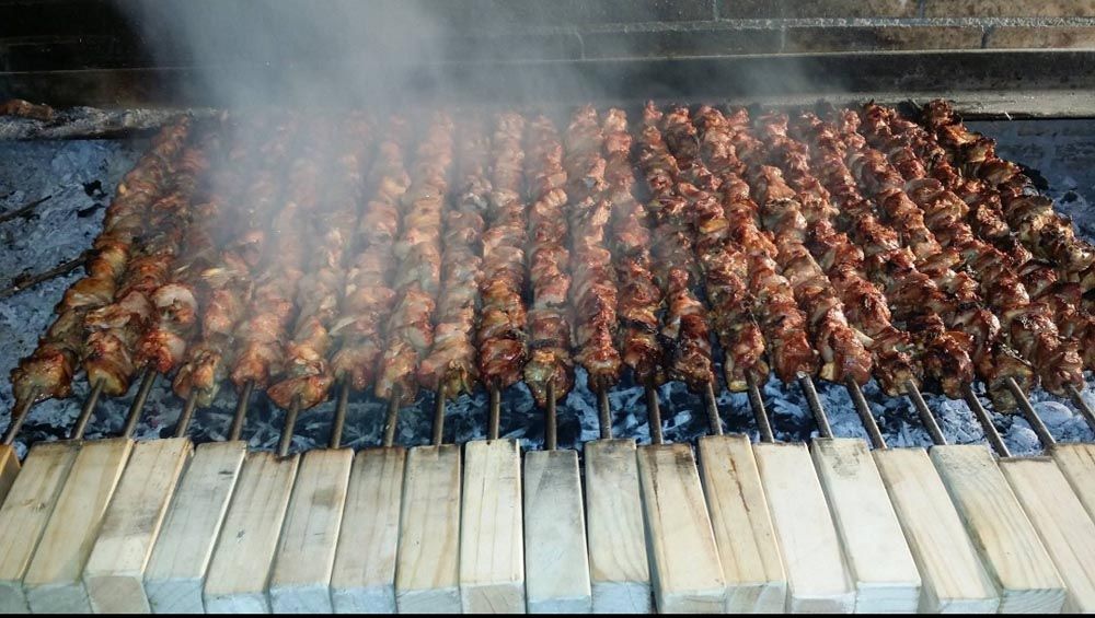 Pichos de lechazo a la brasa